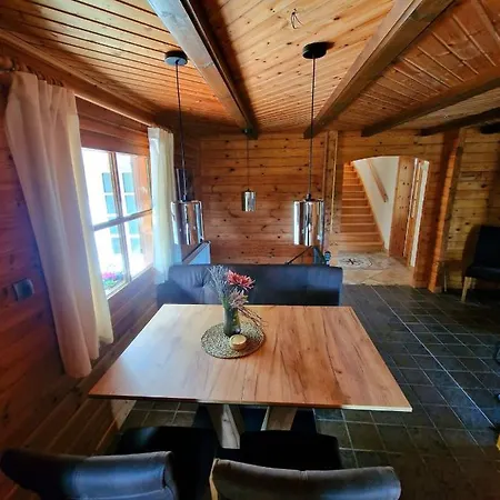 Waldchalet Am Elzbach - Waldtraum شقة